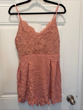 LA MIEL Lace Bodice Romper in Dusty Rose
